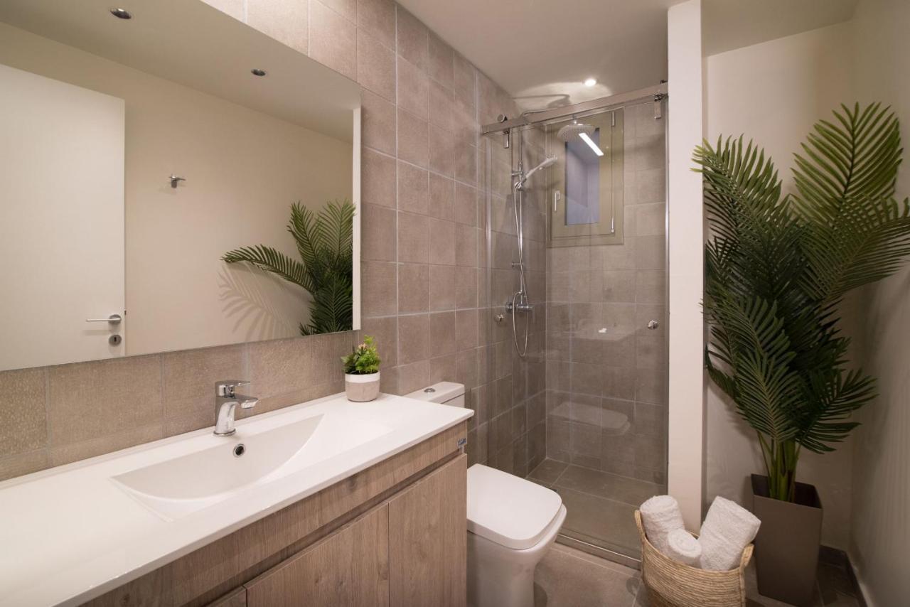 Lodge Modern Apartments, In Kalamaki Centre Room photo