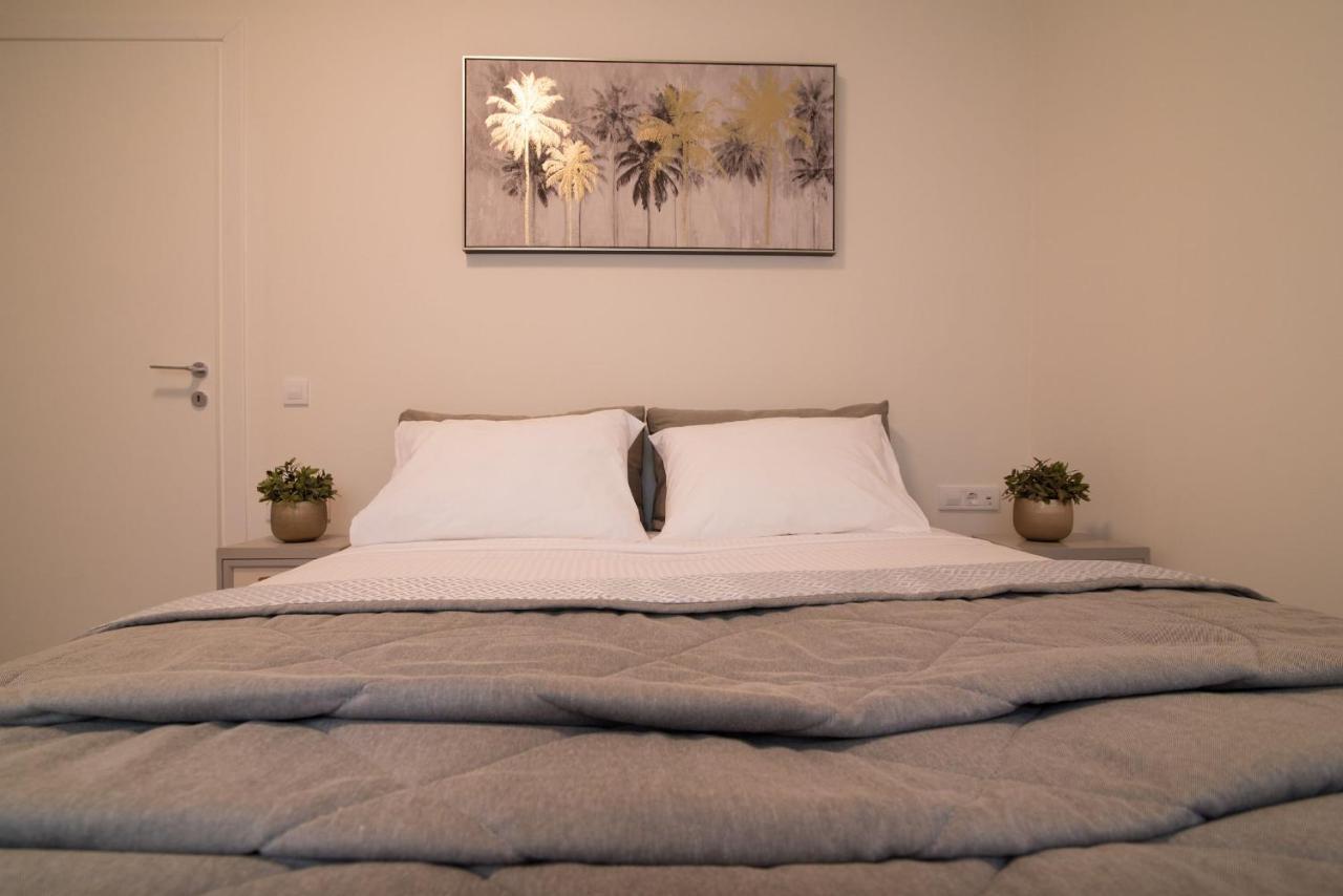 Lodge Modern Apartments, In Kalamaki Centre Room photo